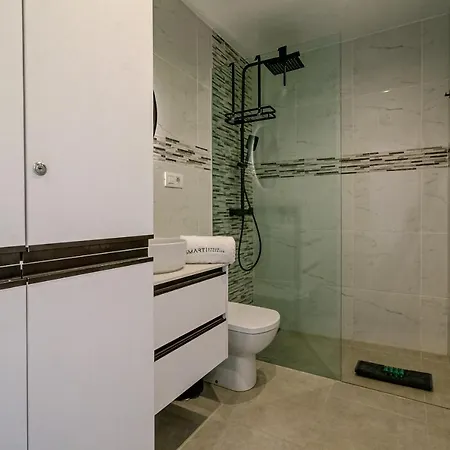 Piso Lieja 아파트 *