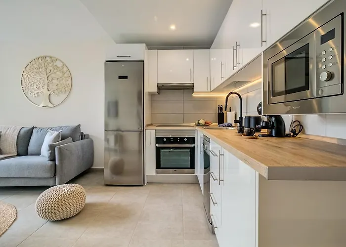 Piso Lieja * كالاو سالفاجي